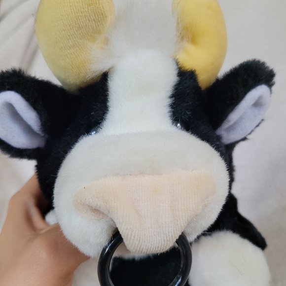 Vintage 1991 Gund Funanimals Cow bull hand puppet plush soft toy - Picture 3 of 7